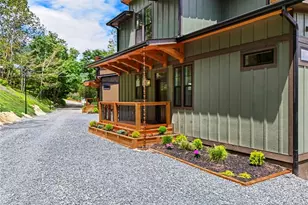 117 Snow Cloud Dr, Seven Devils, NC 28604 - Photo 12