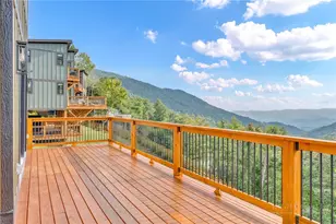 117 Snow Cloud Dr, Seven Devils, NC 28604 - Photo 6