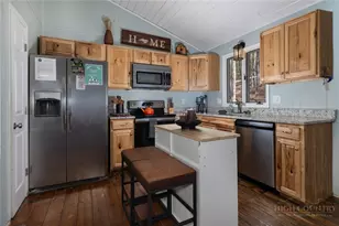 510 W Laurel Circle, Deep Gap, NC 28618 - Photo 12