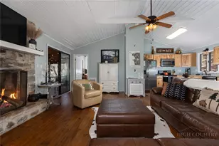 510 W Laurel Circle, Deep Gap, NC 28618 - Photo 6
