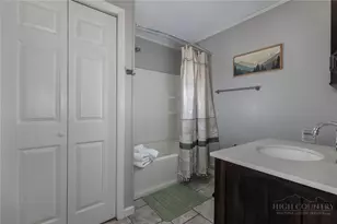 510 W Laurel Circle, Deep Gap, NC 28618 - Photo 20