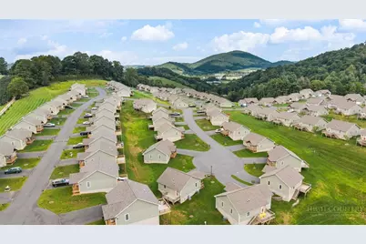 158 Pitts Way #124, Boone, NC 28607 - Photo 26