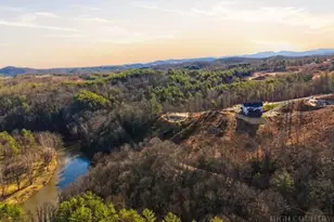 403 Autumn Leaf Way, Crumpler, NC 28617 - Photo 4