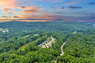 120 Laurel Br Ct, Roaring Gap, NC 28668 - Photo 2