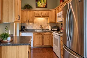 149 Slope View Rd, Sugar Mountain, NC 28604 - Photo 10