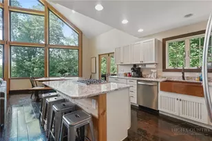 558 Perri Creek, Warrensville, NC 28693 - Photo 14