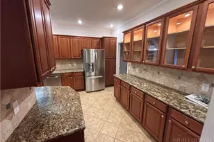 1305 Old Hampton Rd, Boone, NC 28607 - Photo 4