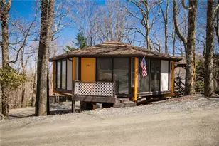 240 Birchwood Ln, Beech Mountain, NC 28604 - Photo 4
