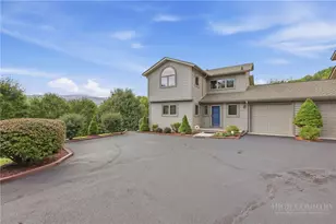 351 Silver Springs Dr, Banner Elk, NC 28604 - Photo 2