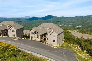 142 Crescent Ln, Sugar Mountain, NC 28604 - Photo 38