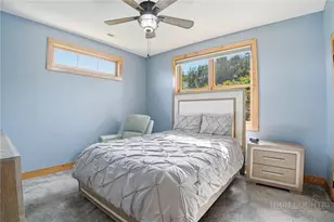 142 Crescent Ln, Sugar Mountain, NC 28604 - Photo 24