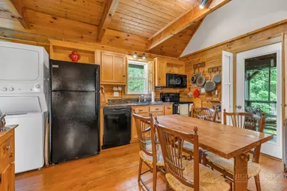 2277 Old US Highway 421, Vilas, NC 28692 - Photo 16