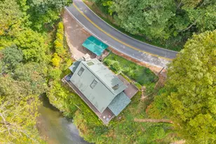 2277 Old US Hwy 421, Vilas, NC 28692 - Photo 40