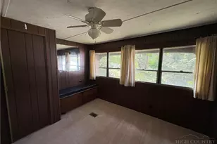 16 Wineberry Ln, Newland, NC 28657 - Photo 16