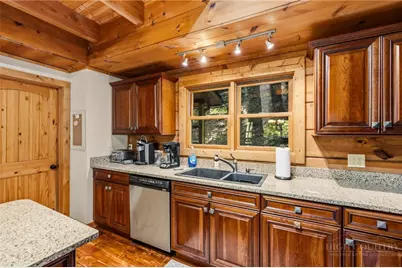 386 Little River Road, Sugar Grove, NC 28679 - Photo 8