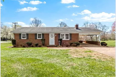 610 Nc 67 Highway, Boonville, NC 27018 - Photo 2