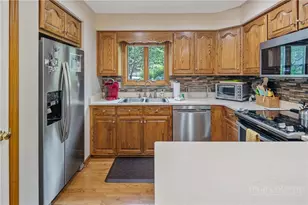491 Waterside Dr, Blowing Rock, NC 28605 - Photo 6