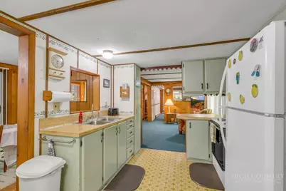2850 Henson Creek, Newland, NC 28657 - Photo 24