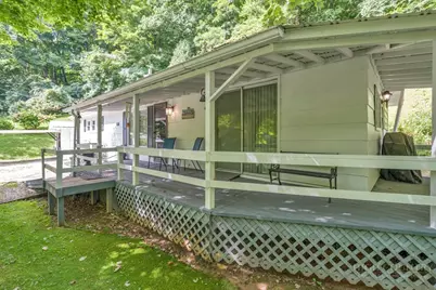 2850 Henson Creek, Newland, NC 28657 - Photo 18