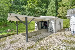 2850 Henson Creek, Newland, NC 28657 - Photo 6