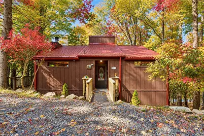 135 Clubhouse Road, Beech Mountain, NC 28604 - Photo 1