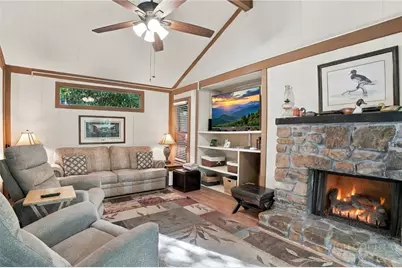 135 Clubhouse Road, Beech Mountain, NC 28604 - Photo 4