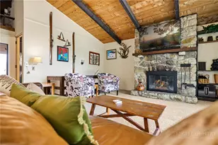121 Park Ln, Sugar Mountain, NC 28604 - Photo 4