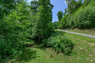 153 Linville Oaks Drive, Linville, NC 28657 - Photo 8
