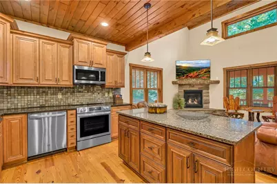 3947 Blackberry Crest Lane, Lenoir, NC 28645 - Photo 12