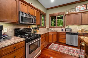 153 Andrea Ln, Blowing Rock, NC 28605 - Photo 18