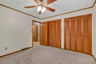 6762 Hwy 421 N, Vilas, NC 28692 - Photo 18