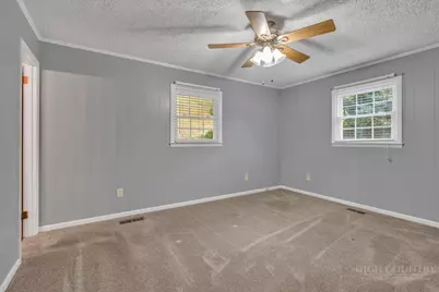 6762 Hwy 421 N, Vilas, NC 28692 - Photo 24