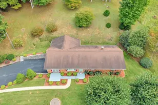 6762 Hwy 421 N, Vilas, NC 28692 - Photo 6
