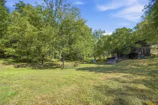 325 Sawyers Rd, Warrensville, NC 28693 - Photo 18
