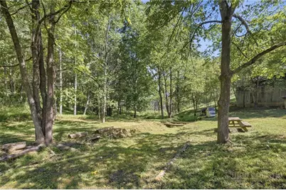 325 Sawyers Rd, Warrensville, NC 28693 - Photo 20