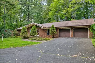 223 Current Dr, West Jefferson, NC 28694 - Photo 2