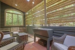 181 Maple St, Blowing Rock, NC 28605 - Photo 18