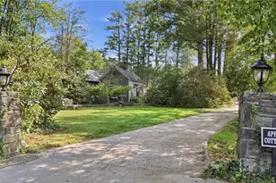 181 Maple St, Blowing Rock, NC 28605 - Photo 46