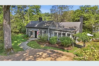 181 Maple Street, Blowing Rock, NC 28605 - Photo 2