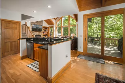 141 Settlers Rest #B, Boone, NC 28607 - Photo 6