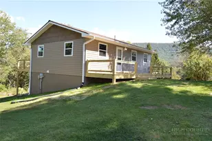 53 Parkview Dr, Sparta, NC 28675 - Photo 1