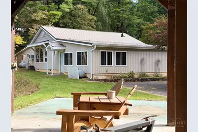 71 Lakewood Lane, Sparta, NC 28675 - Photo 10