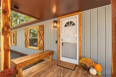 425 Jefferson, West Jefferson, NC 28694 - Photo 12