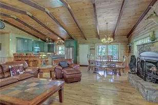 52 Hackett Gragg Rd, Newland, NC 28657 - Photo 14