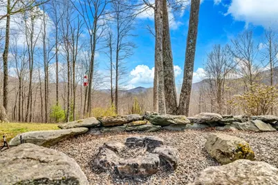7994 Three Top Road, Todd, NC 28684 - Photo 6
