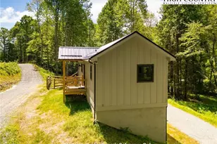 490 Laurelwood Ln, Boone, NC 28607 - Photo 14