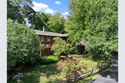 127 Foxwood Lane, Blowing Rock, NC 28605 - Photo 2
