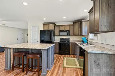 298 Jones Miller, Boone, NC 28607 - Photo 6