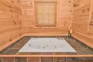 462 Savannah Dr, West Jefferson, NC 28694 - Photo 24