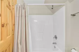 462 Savannah Dr, West Jefferson, NC 28694 - Photo 32